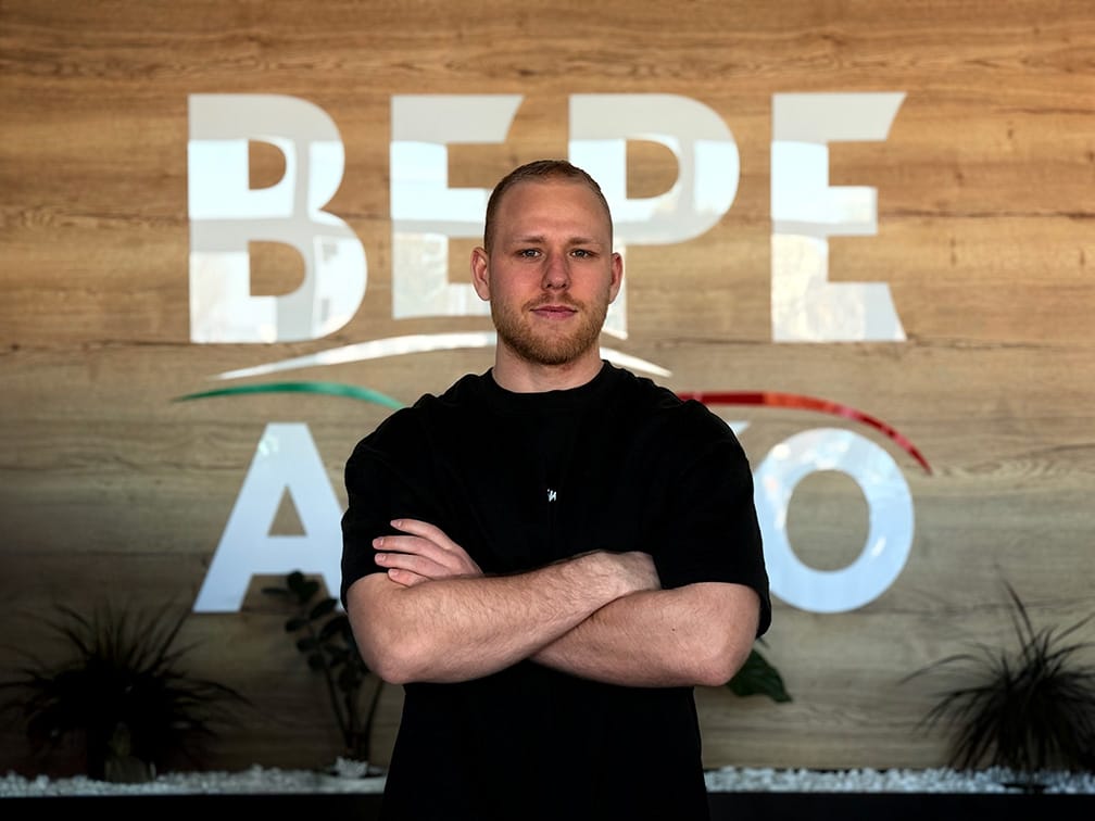 team-member-photo